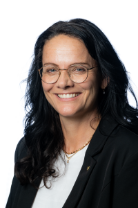 Web_1500x1000_Karin Stoll-3.png